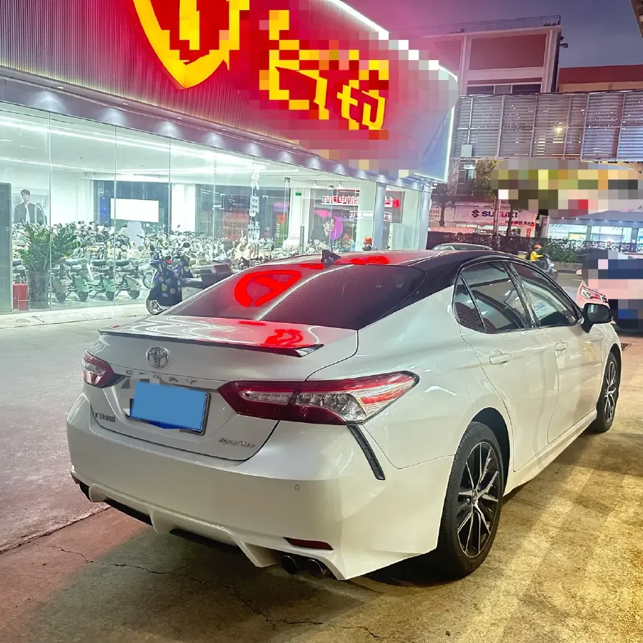 2021 Toyota Camry 2.5L 209HP L4 8AT,autocango,china used car exporter,china ev exporter,chinese used car exporter,chinese used ev exporter