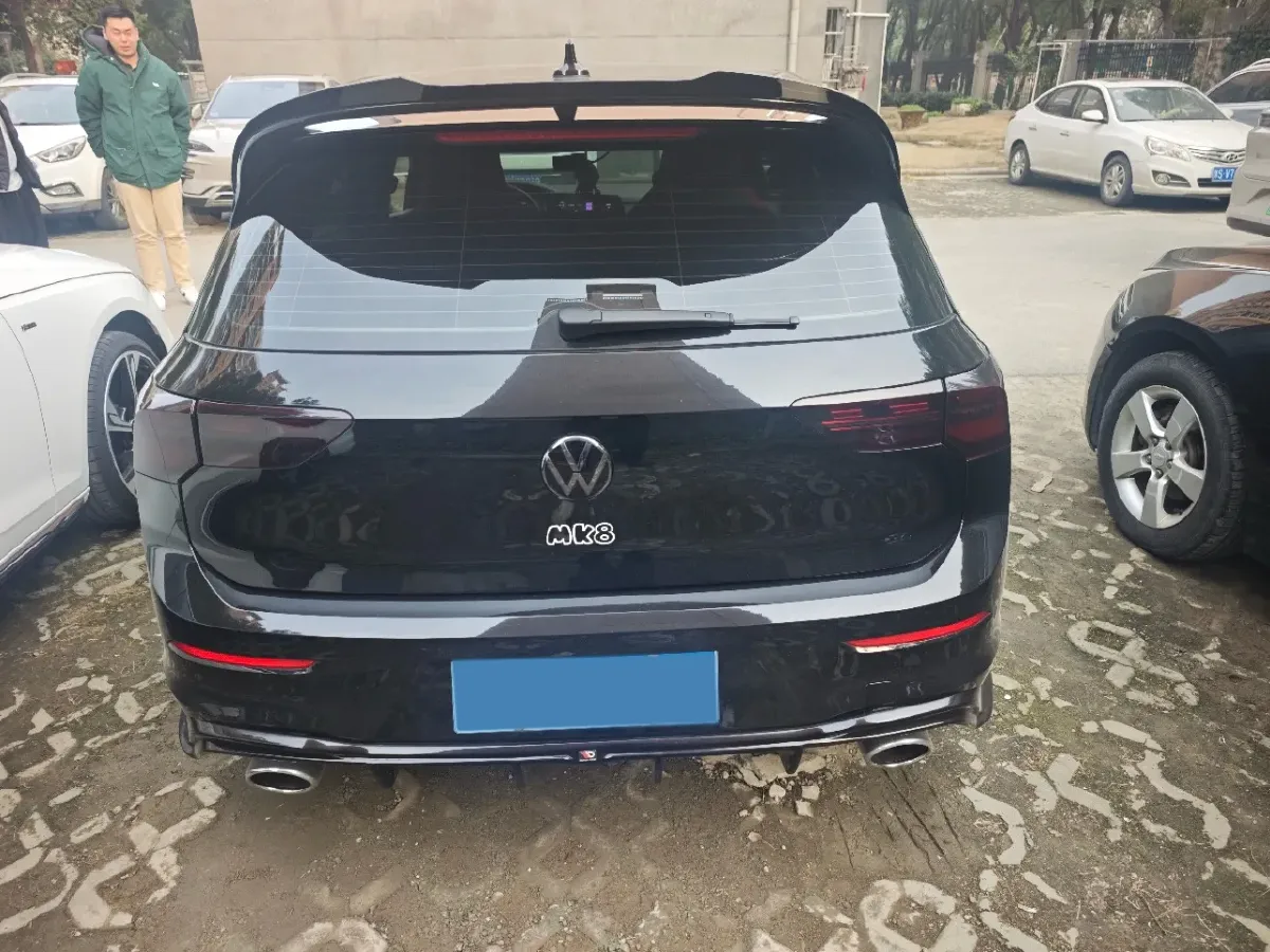 2021 Volkswagen GolfGTI 2.0T 220HP L4 7DCT,autocango,china used car exporter,china ev exporter,chinese used car exporter,chinese used ev exporter
