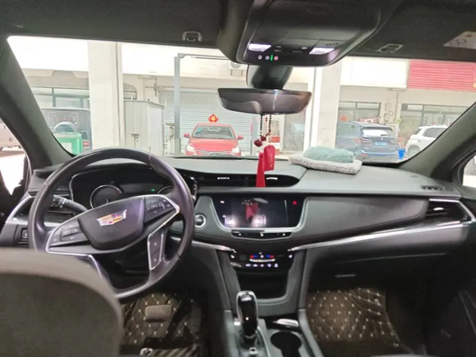 2020 Cadillac XT5 2.0T 237HP L4 9AT,autocango,china used car exporter,china ev exporter,chinese used car exporter,chinese used ev exporter