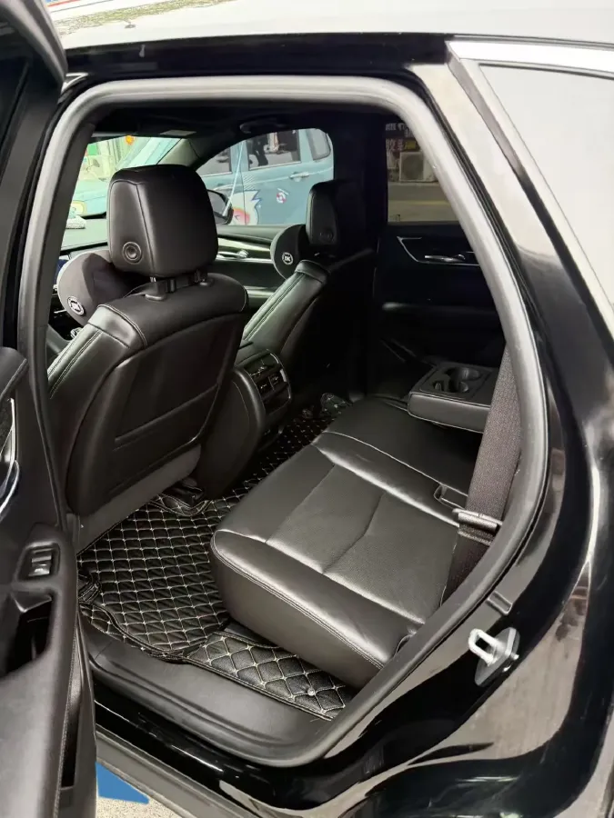 2020 Cadillac XT5 2.0T 237HP L4 9AT,autocango,china used car exporter,china ev exporter,chinese used car exporter,chinese used ev exporter