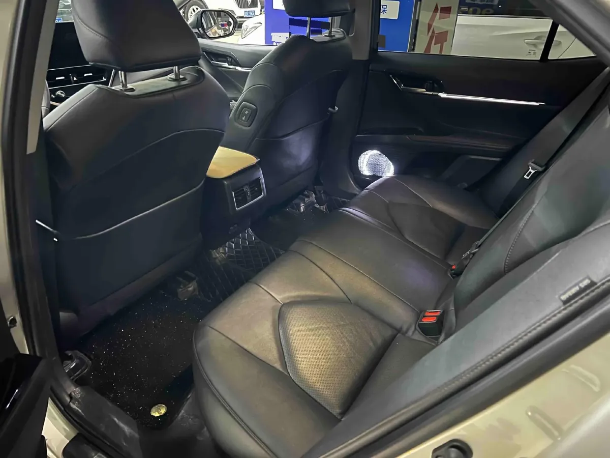 2021 Toyota Camry 2.0L 178HP L4 CVT,autocango,china used car exporter,china ev exporter,chinese used car exporter,chinese used ev exporter