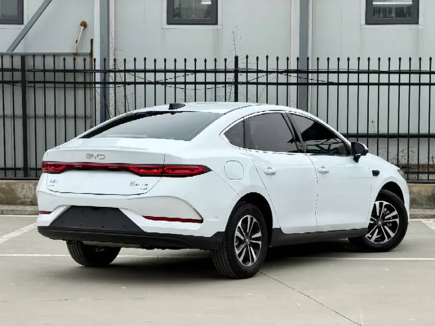 2025 BYD Qin Plus 1.5L 101HP L4 E-CVT PHEV 15.8KWH,autocango,china used car exporter,china ev exporter,chinese used car exporter,chinese used ev exporter