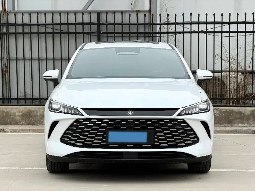 2025 BYD Qin Plus 1.5L 101HP L4 E-CVT PHEV 15.8KWH,autocango,china used car exporter,china ev exporter,chinese used car exporter,chinese used ev exporter