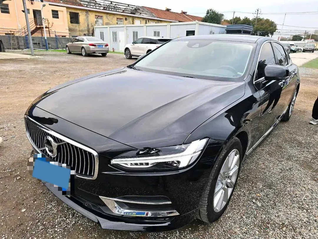 2020 Volvo S90 2.0T 254HP L4 8AT,autocango,china used car exporter,china ev exporter,chinese used car exporter,chinese used ev exporter