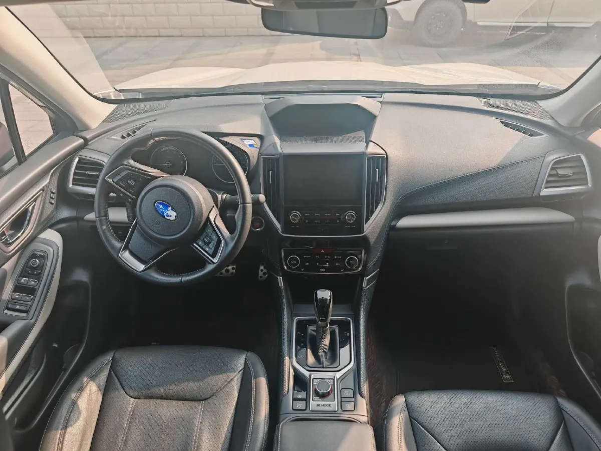 2022 Subaru Forester 2.0L 154HP H4 CVT,autocango,china used car exporter,china ev exporter,chinese used car exporter,chinese used ev exporter