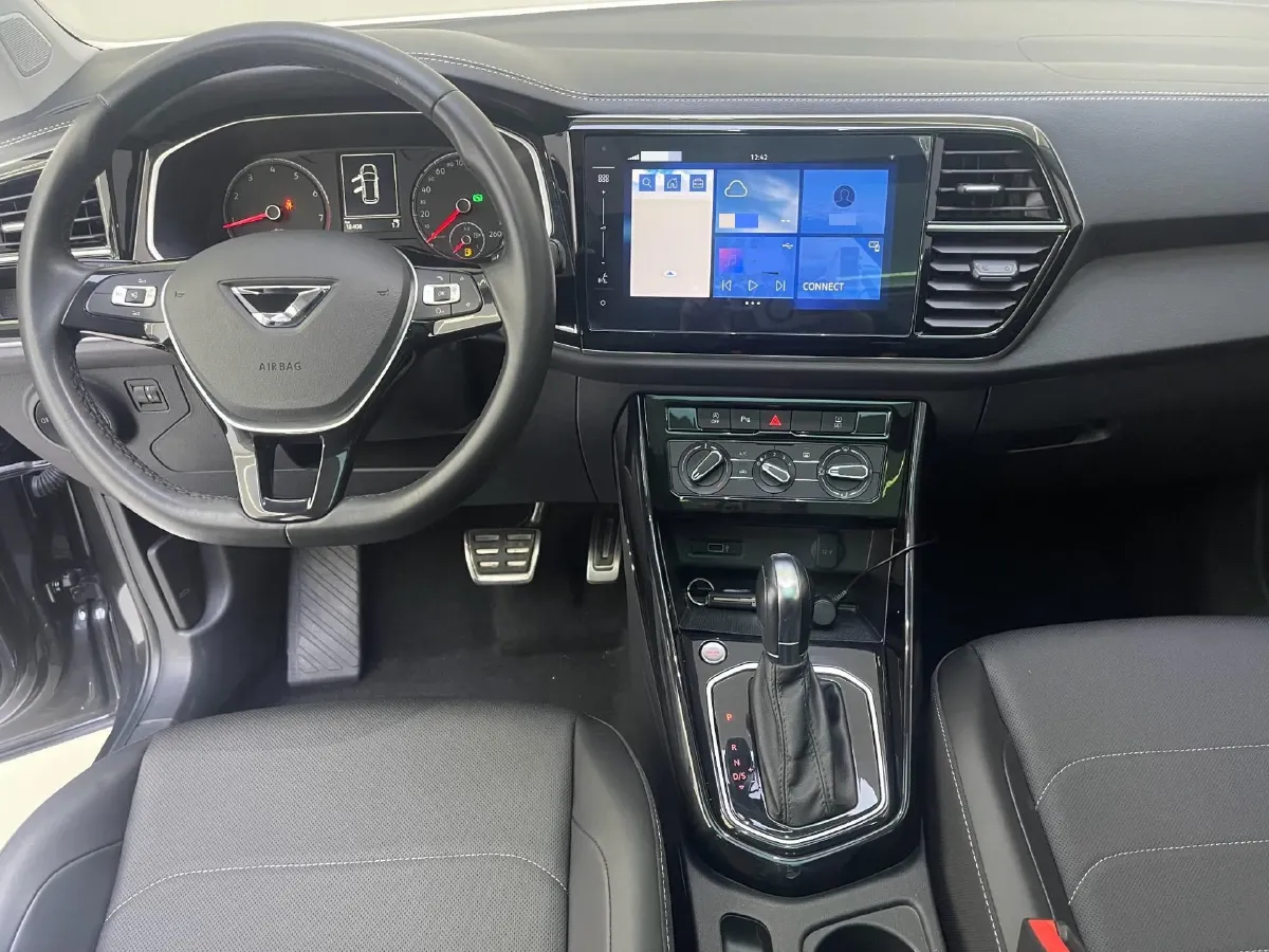 2022 Jetta VS7 1.4T 150HP L4 6AT,autocango,china used car exporter,china ev exporter,chinese used car exporter,chinese used ev exporter