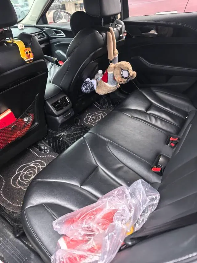 2019 HongQi H5 1.8T 180HP L4 6AT,autocango,china used car exporter,china ev exporter,chinese used car exporter,chinese used ev exporter