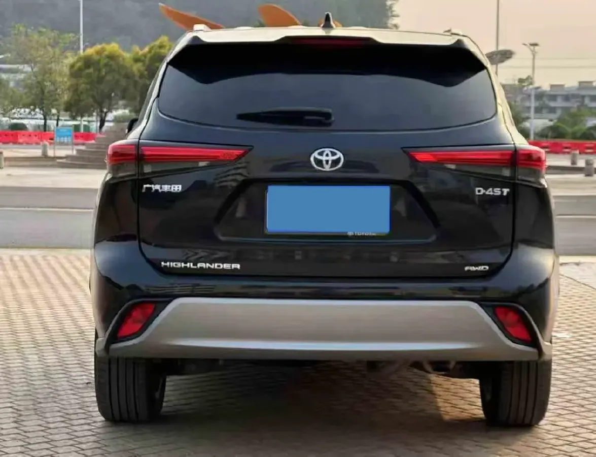 2022 Toyota Highlander 2.0T 248HP L4 8AT,autocango,china used car exporter,china ev exporter,chinese used car exporter,chinese used ev exporter