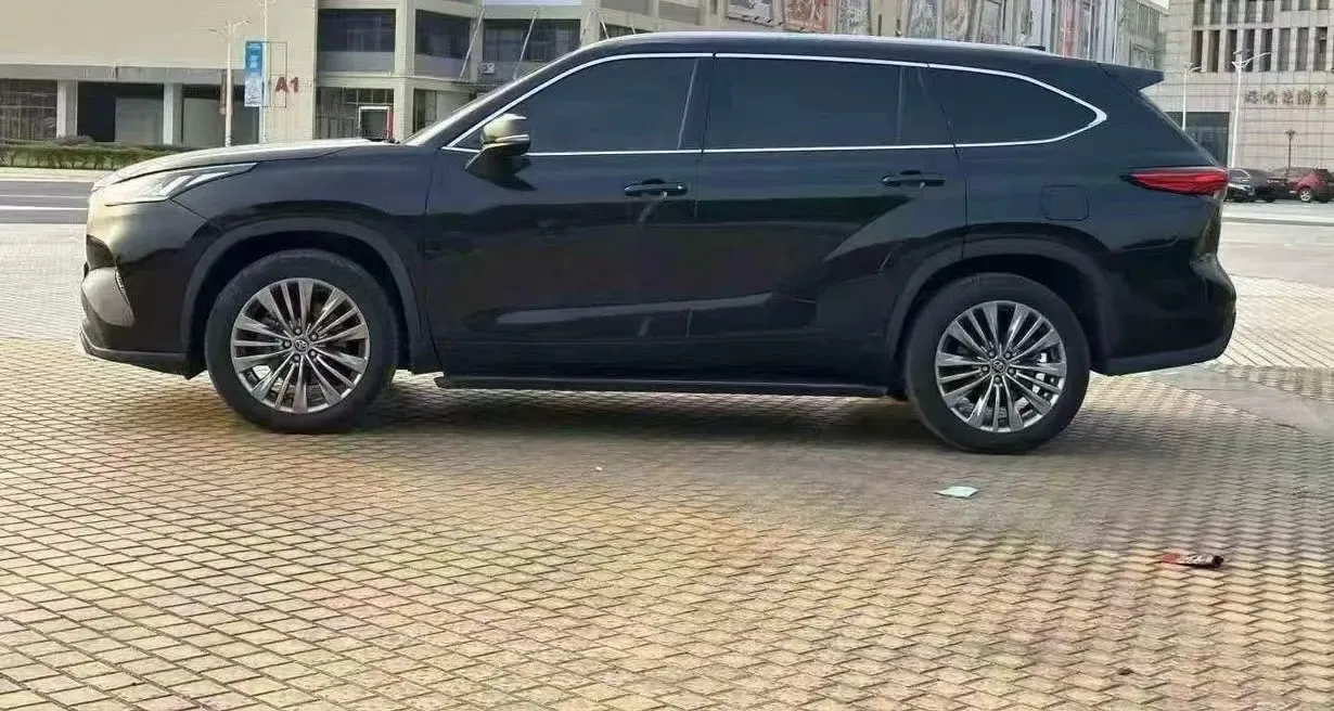 2022 Toyota Highlander 2.0T 248HP L4 8AT,autocango,china used car exporter,china ev exporter,chinese used car exporter,chinese used ev exporter