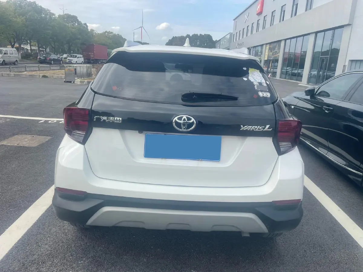 2021 Toyota Yaris L 1.5L 112HP L4 CVT,autocango,china used car exporter,china ev exporter,chinese used car exporter,chinese used ev exporter