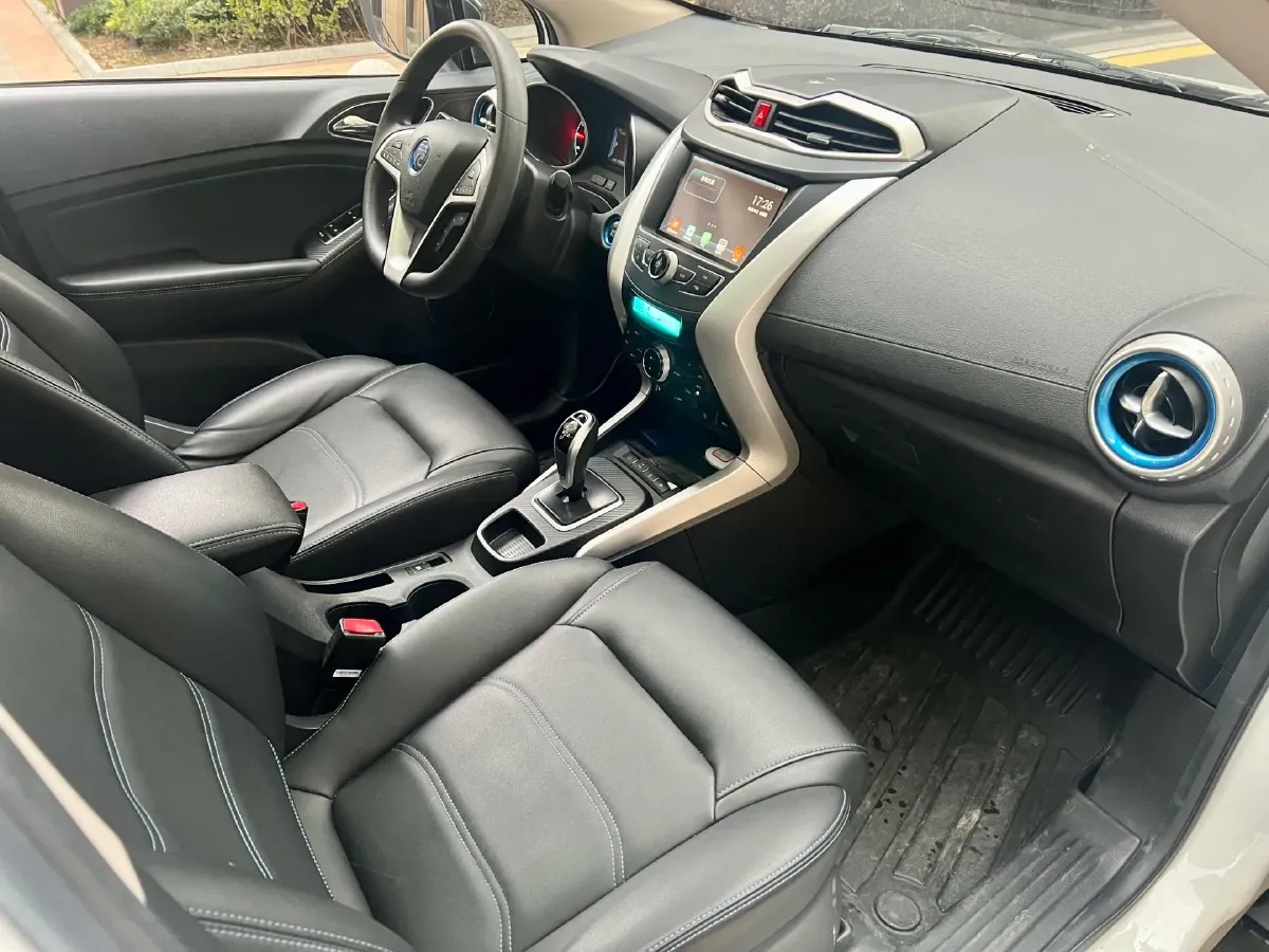 2018 BYD Yuan BEV 43.2KWH,autocango,china used car exporter,china ev exporter,chinese used car exporter,chinese used ev exporter