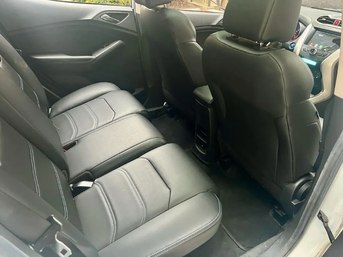 2018 BYD Yuan BEV 43.2KWH,autocango,china used car exporter,china ev exporter,chinese used car exporter,chinese used ev exporter