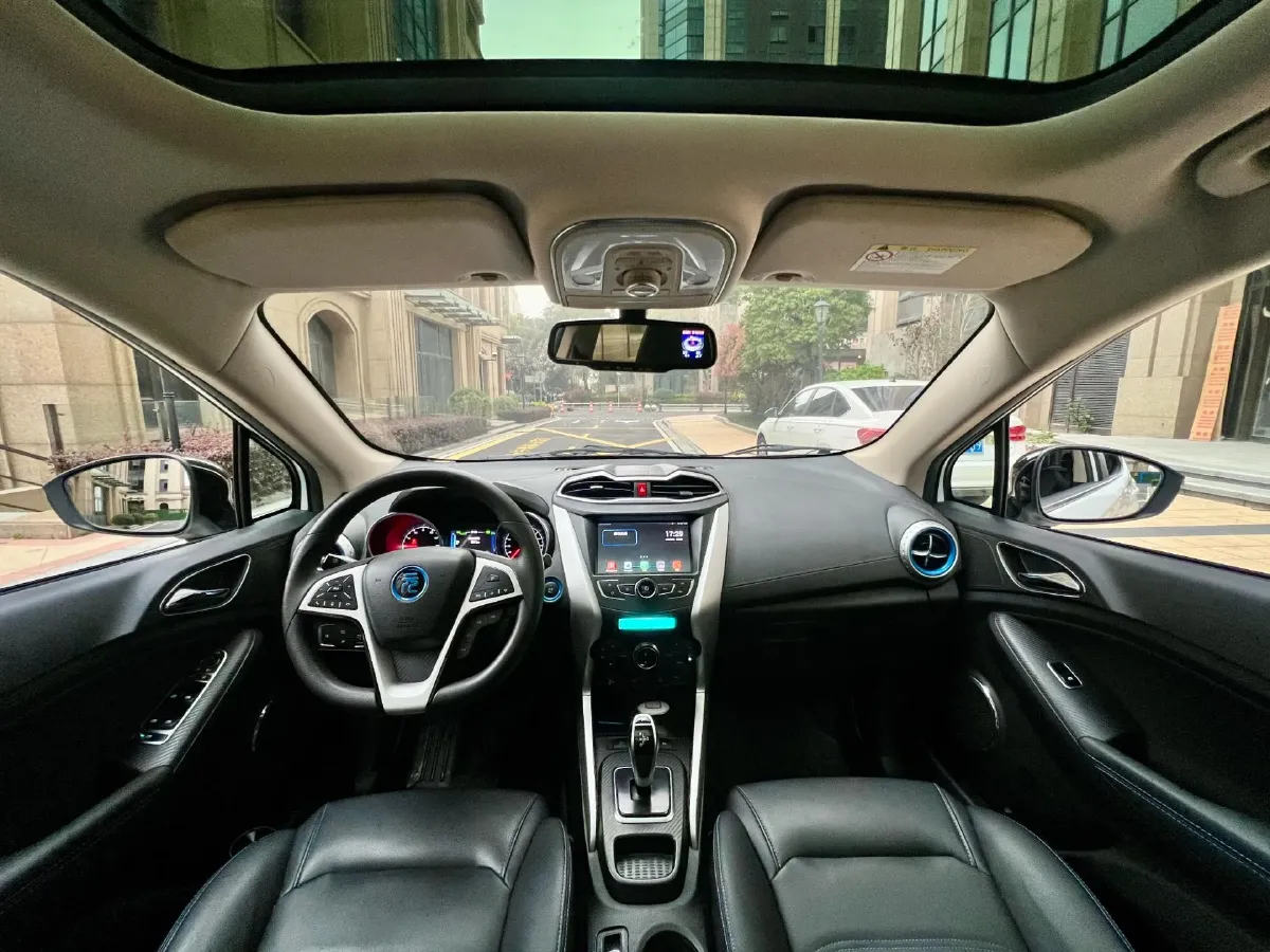 2018 BYD Yuan BEV 43.2KWH,autocango,china used car exporter,china ev exporter,chinese used car exporter,chinese used ev exporter