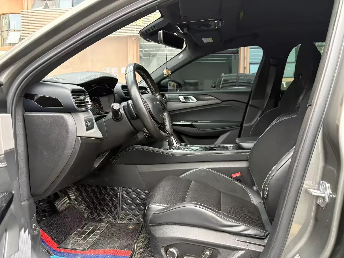 2022 LYNK&CO 03 2.0T 190HP L4 7DCT,autocango,china used car exporter,china ev exporter,chinese used car exporter,chinese used ev exporter