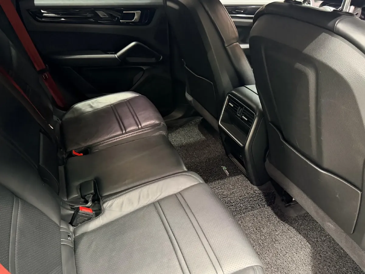 2019 Porsche Cayenne 3.0T 340HP V6 8AT,autocango,china used car exporter,china ev exporter,chinese used car exporter,chinese used ev exporter