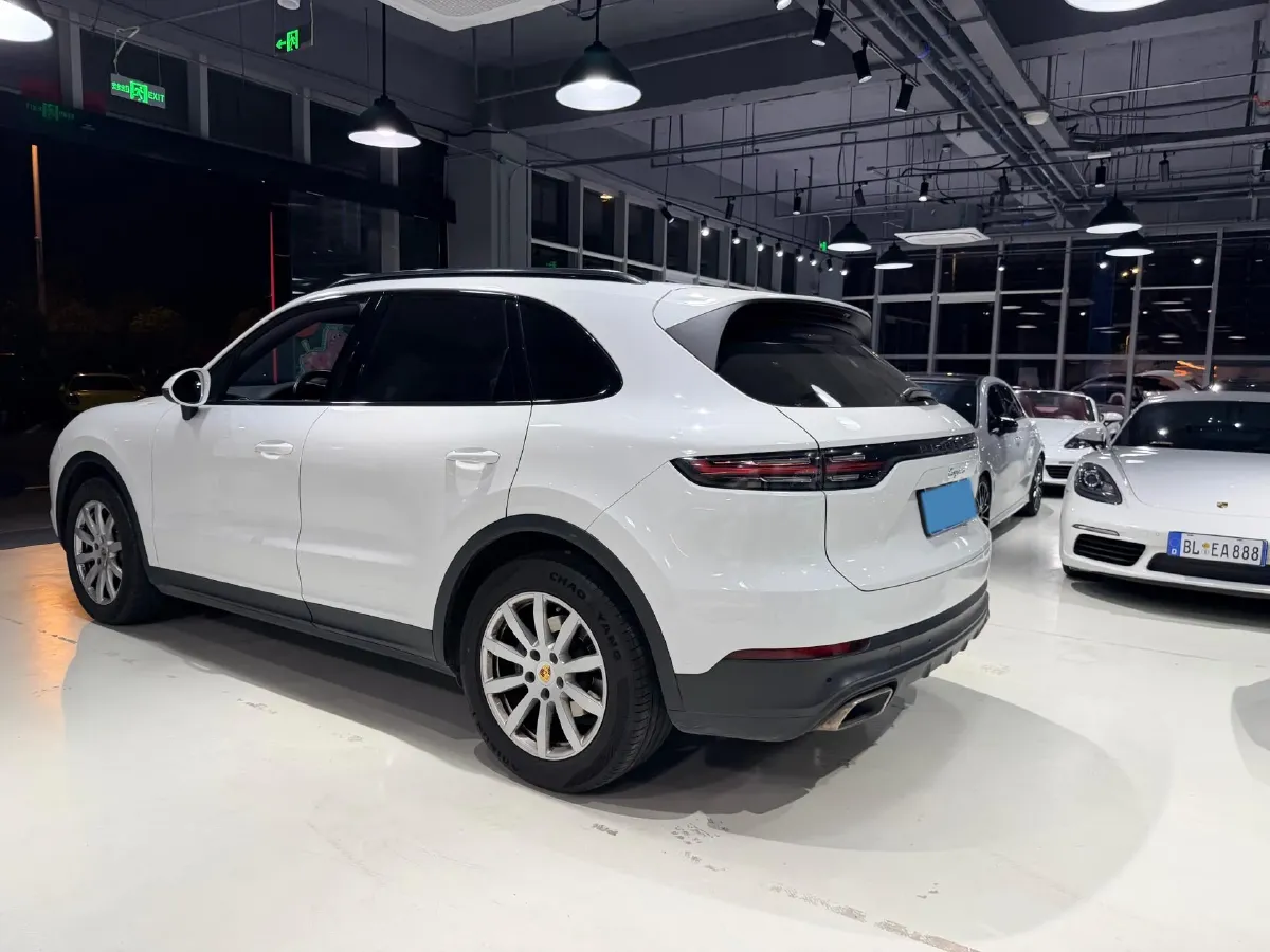 2019 Porsche Cayenne 3.0T 340HP V6 8AT,autocango,china used car exporter,china ev exporter,chinese used car exporter,chinese used ev exporter