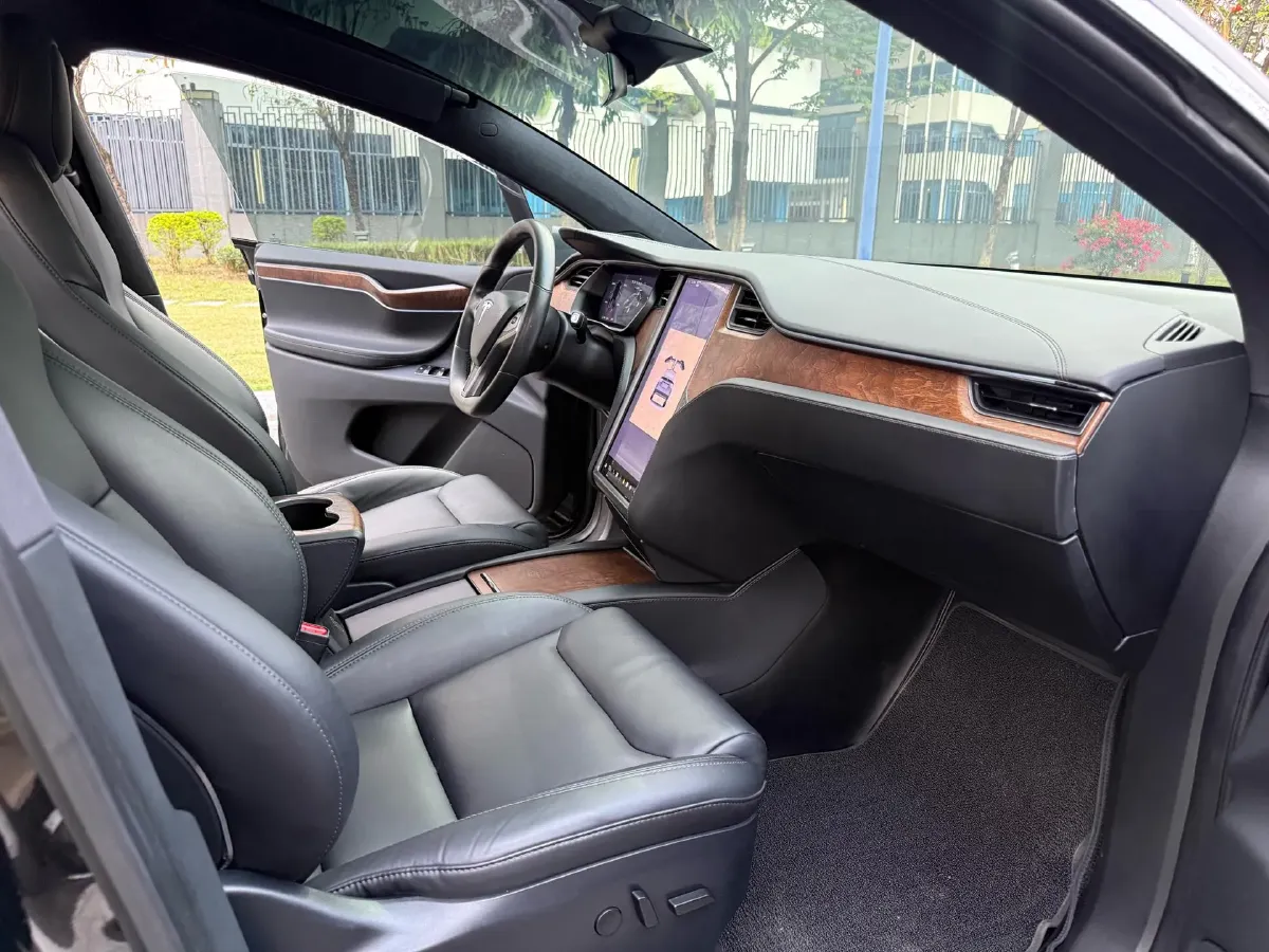 2019 Tesla Model X BEV 100KWH,autocango,china used car exporter,china ev exporter,chinese used car exporter,chinese used ev exporter