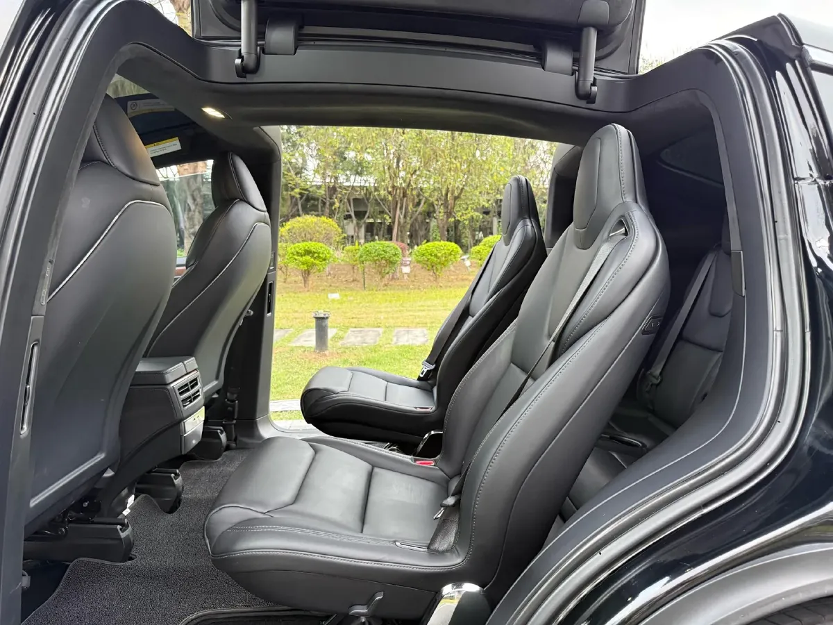 2019 Tesla Model X BEV 100KWH,autocango,china used car exporter,china ev exporter,chinese used car exporter,chinese used ev exporter