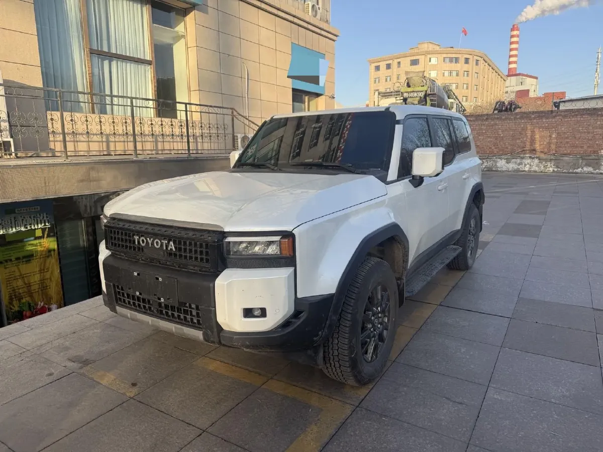2024 Toyota Land Cruiser Prado 2.4T 282HP L4 8AT Hybrid,autocango,china used car exporter,china ev exporter,chinese used car exporter,chinese used ev exporter