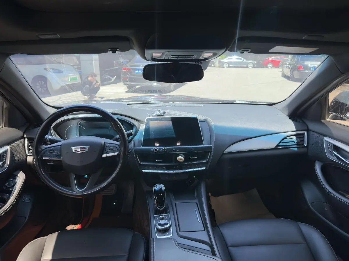 2021 Cadillac CT5 2.0T 237HP L4 10AT,autocango,china used car exporter,china ev exporter,chinese used car exporter,chinese used ev exporter