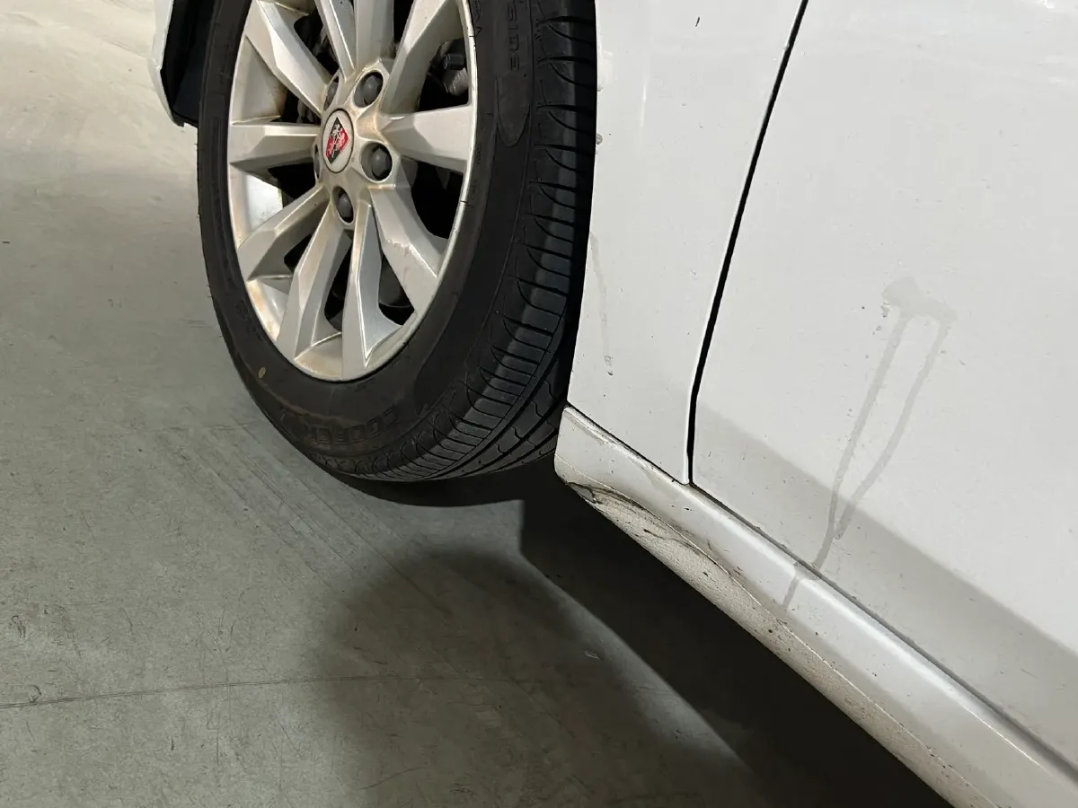 2017 Roewe i6 1.0T 125HP L3 2AT PHEV,autocango,china used car exporter,china ev exporter,chinese used car exporter,chinese used ev exporter