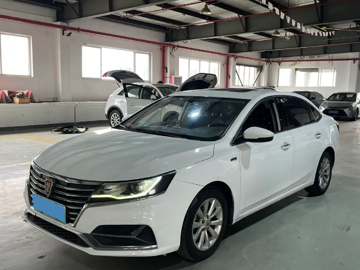 2017 Roewe i6 1.0T 125HP L3 2AT PHEV,autocango,china used car exporter,china ev exporter,chinese used car exporter,chinese used ev exporter