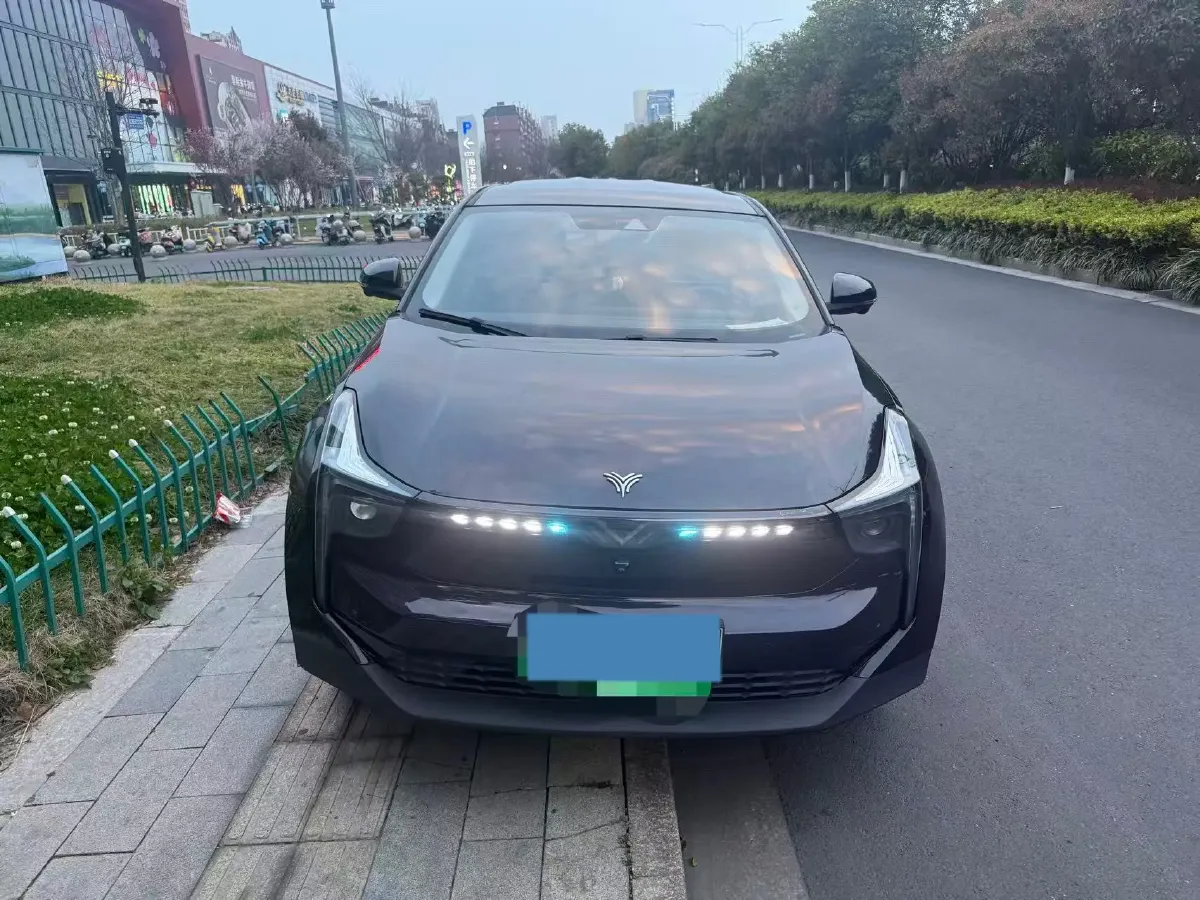 2022 Roewe RX5 MAX 1.5T 181HP L4 6AT,autocango,china used car exporter,china ev exporter,chinese used car exporter,chinese used ev exporter