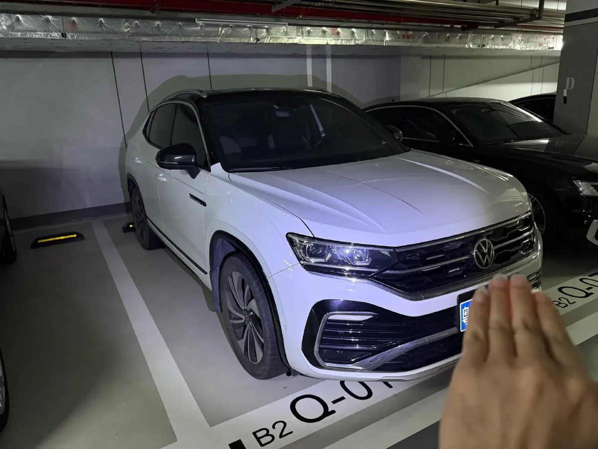 2020 Volkswagen Tayron X 2.0T 186HP L4 7DCT,autocango,china used car exporter,china ev exporter,chinese used car exporter,chinese used ev exporter