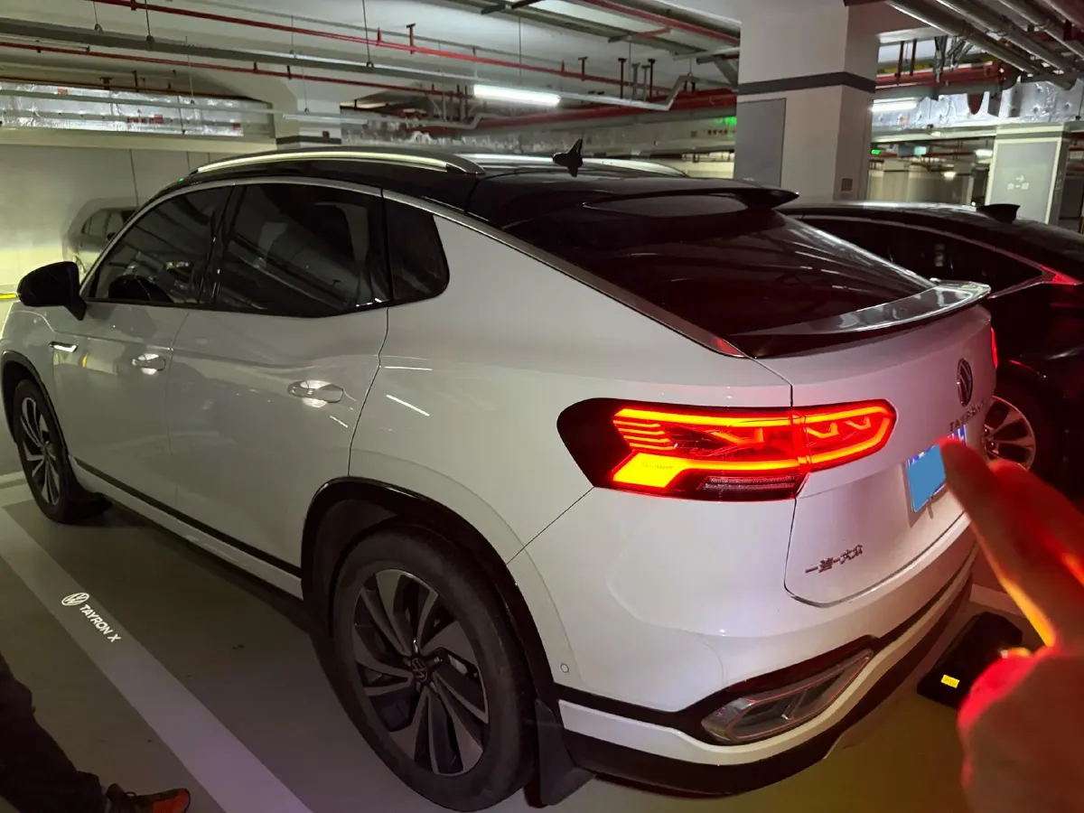 2020 Volkswagen Tayron X 2.0T 186HP L4 7DCT,autocango,china used car exporter,china ev exporter,chinese used car exporter,chinese used ev exporter