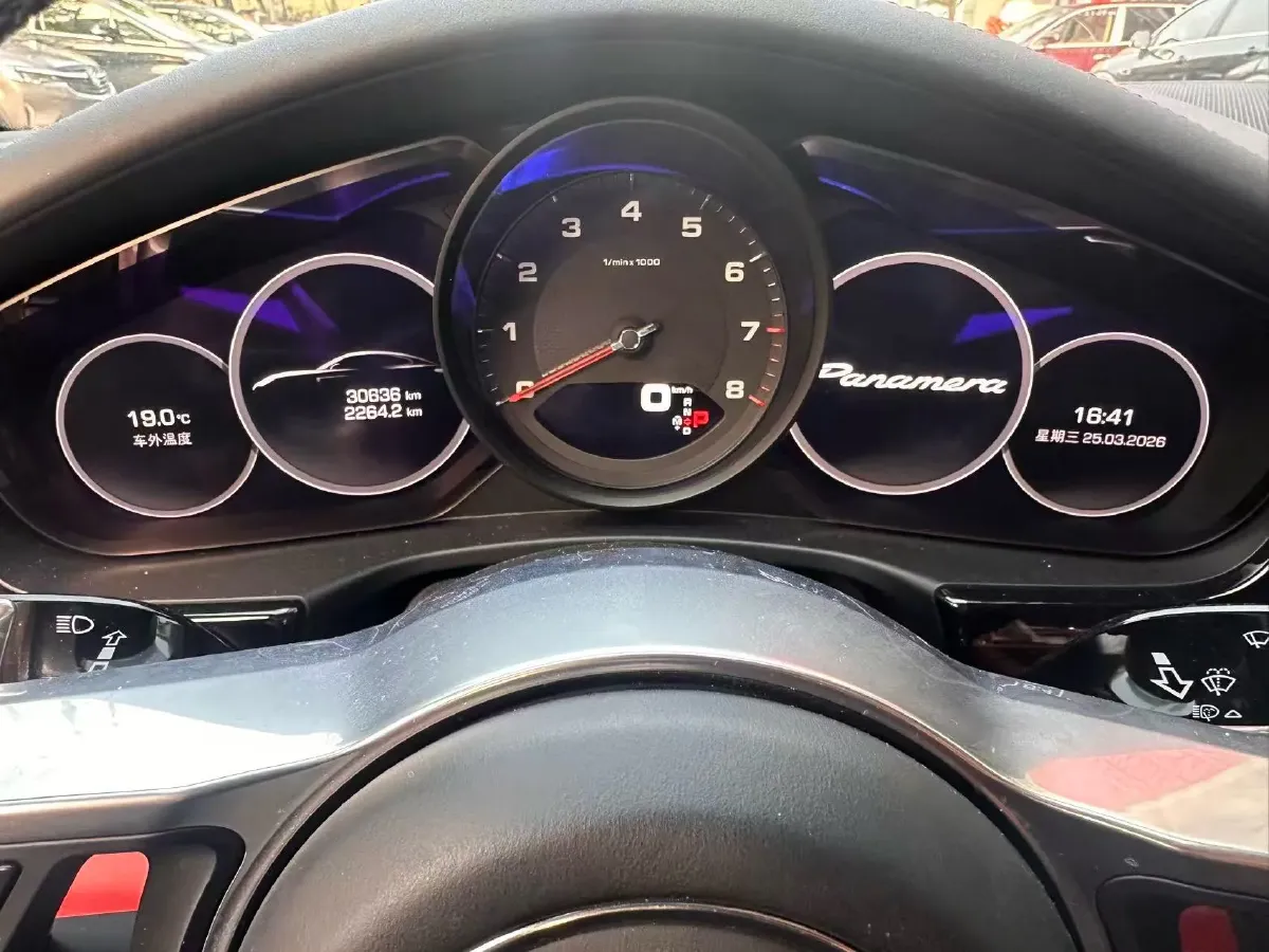 2019 Porsche Panamera 2.9T 330HP V6 8DCT,autocango,china used car exporter,china ev exporter,chinese used car exporter,chinese used ev exporter