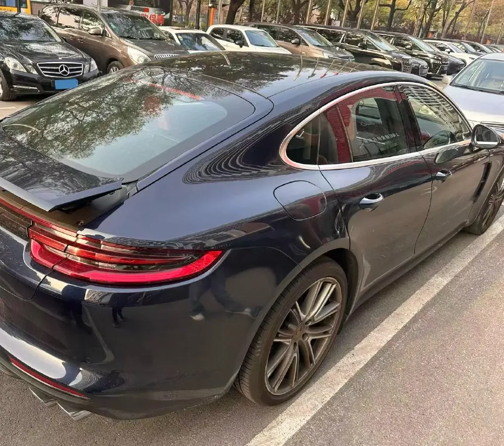 2019 Porsche Panamera 2.9T 330HP V6 8DCT,autocango,china used car exporter,china ev exporter,chinese used car exporter,chinese used ev exporter