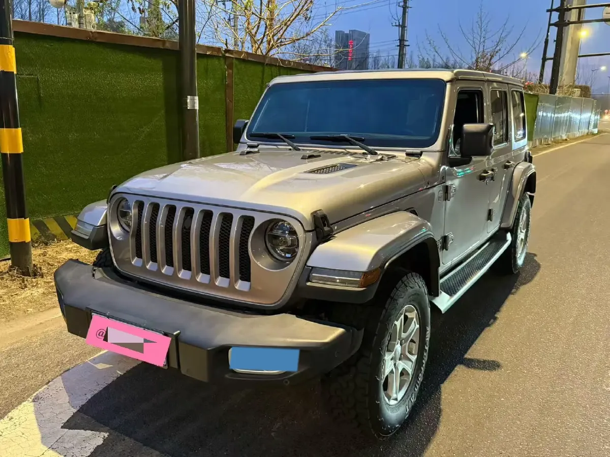 2019 Jeep Wrangler 2.0T 266HP L4 8AT,autocango,china used car exporter,china ev exporter,chinese used car exporter,chinese used ev exporter