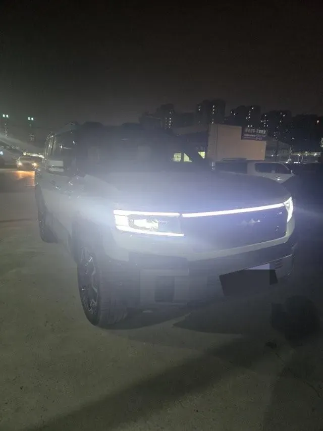 2024 Jaguar XEL 2.0T 250HP L4 8AT,autocango,china used car exporter,china ev exporter,chinese used car exporter,chinese used ev exporter