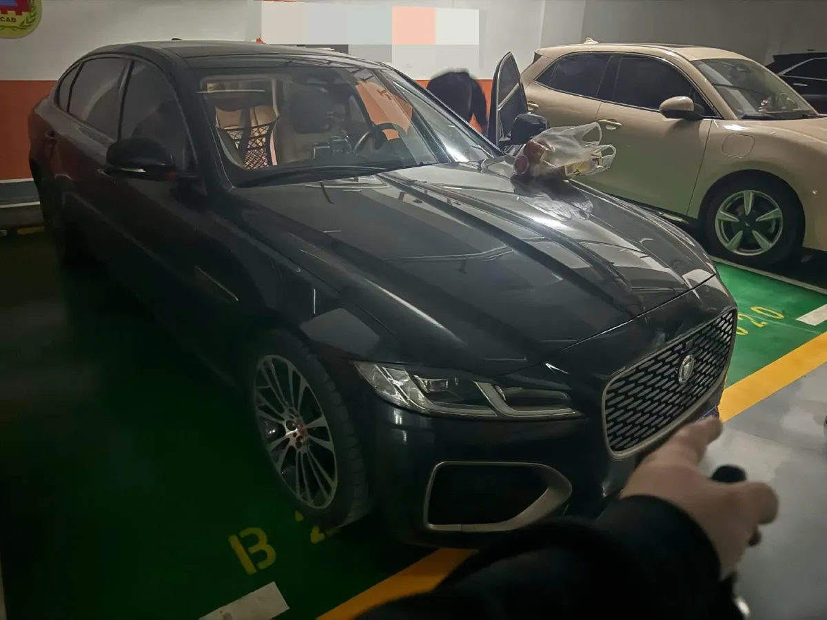 2024 Jaguar XFL 2.0T 250HP L4 8AT,autocango,china used car exporter,china ev exporter,chinese used car exporter,chinese used ev exporter