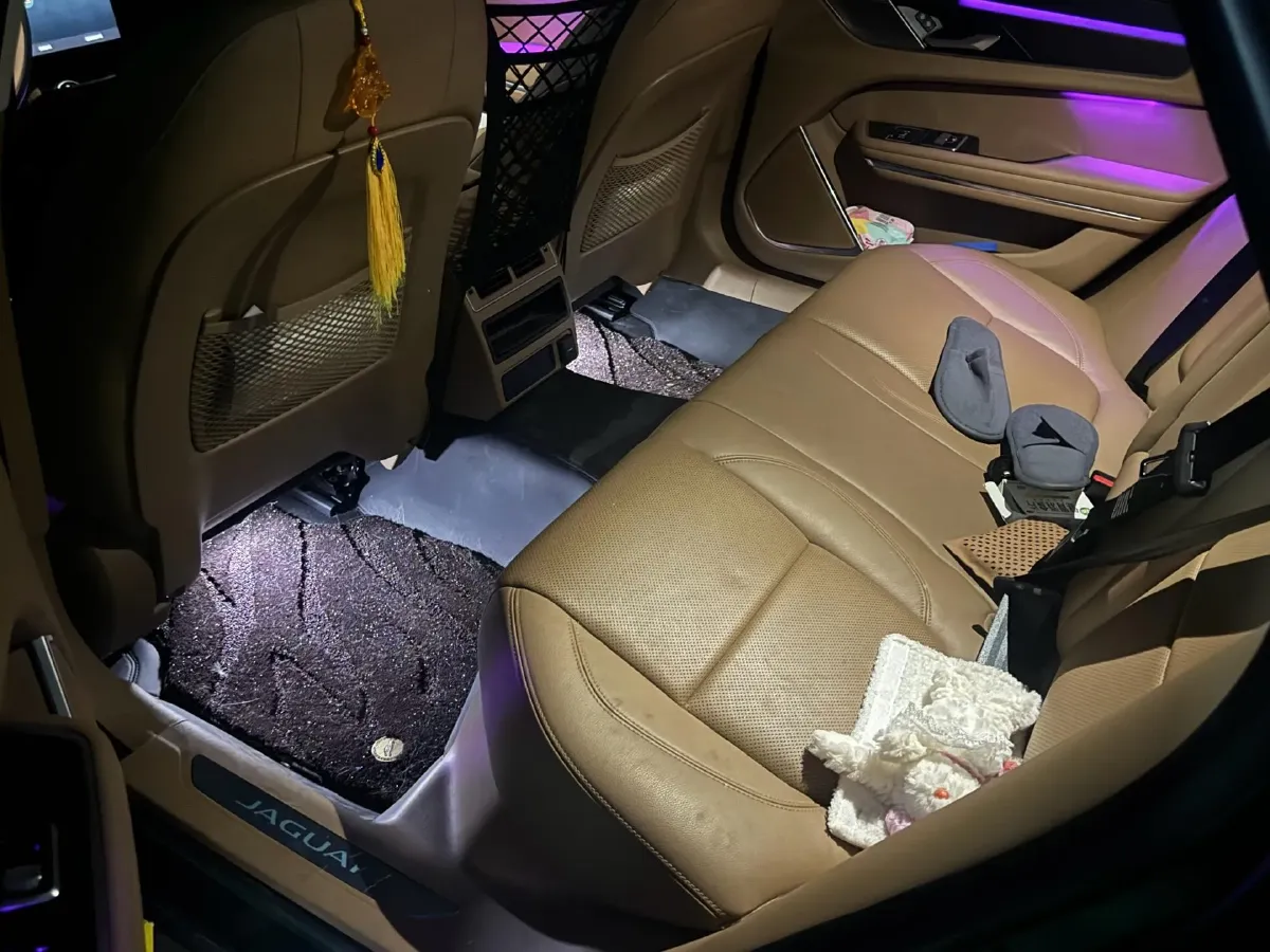 2024 Jaguar XFL 2.0T 250HP L4 8AT,autocango,china used car exporter,china ev exporter,chinese used car exporter,chinese used ev exporter