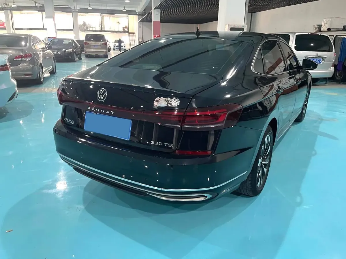 2021 Volkswagen Passat 2.0T 186HP L4 7DCT,autocango,china used car exporter,china ev exporter,chinese used car exporter,chinese used ev exporter