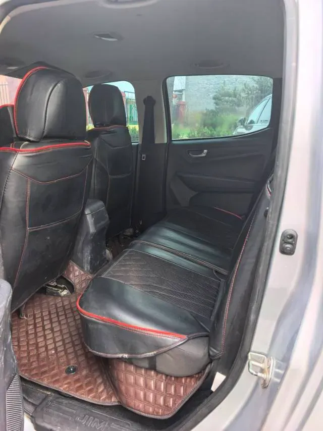 2018 JDMC T7 2.0T 204HP L4 5MT,autocango,china used car exporter,china ev exporter,chinese used car exporter,chinese used ev exporter