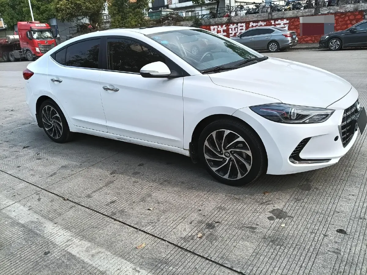 2020 Hyundai Elantra 1.5L 115HP L4 CVT,autocango,china used car exporter,china ev exporter,chinese used car exporter,chinese used ev exporter
