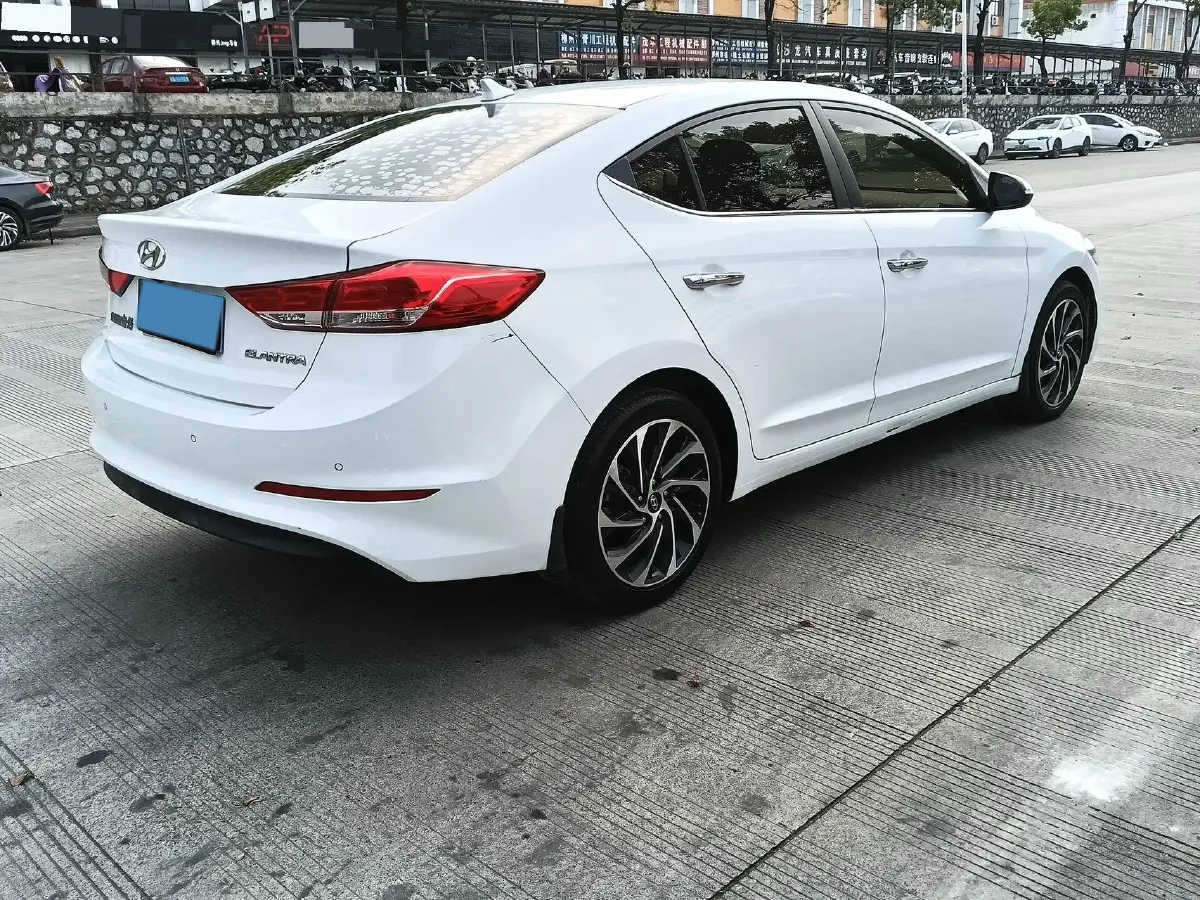 2020 Hyundai Elantra 1.5L 115HP L4 CVT,autocango,china used car exporter,china ev exporter,chinese used car exporter,chinese used ev exporter