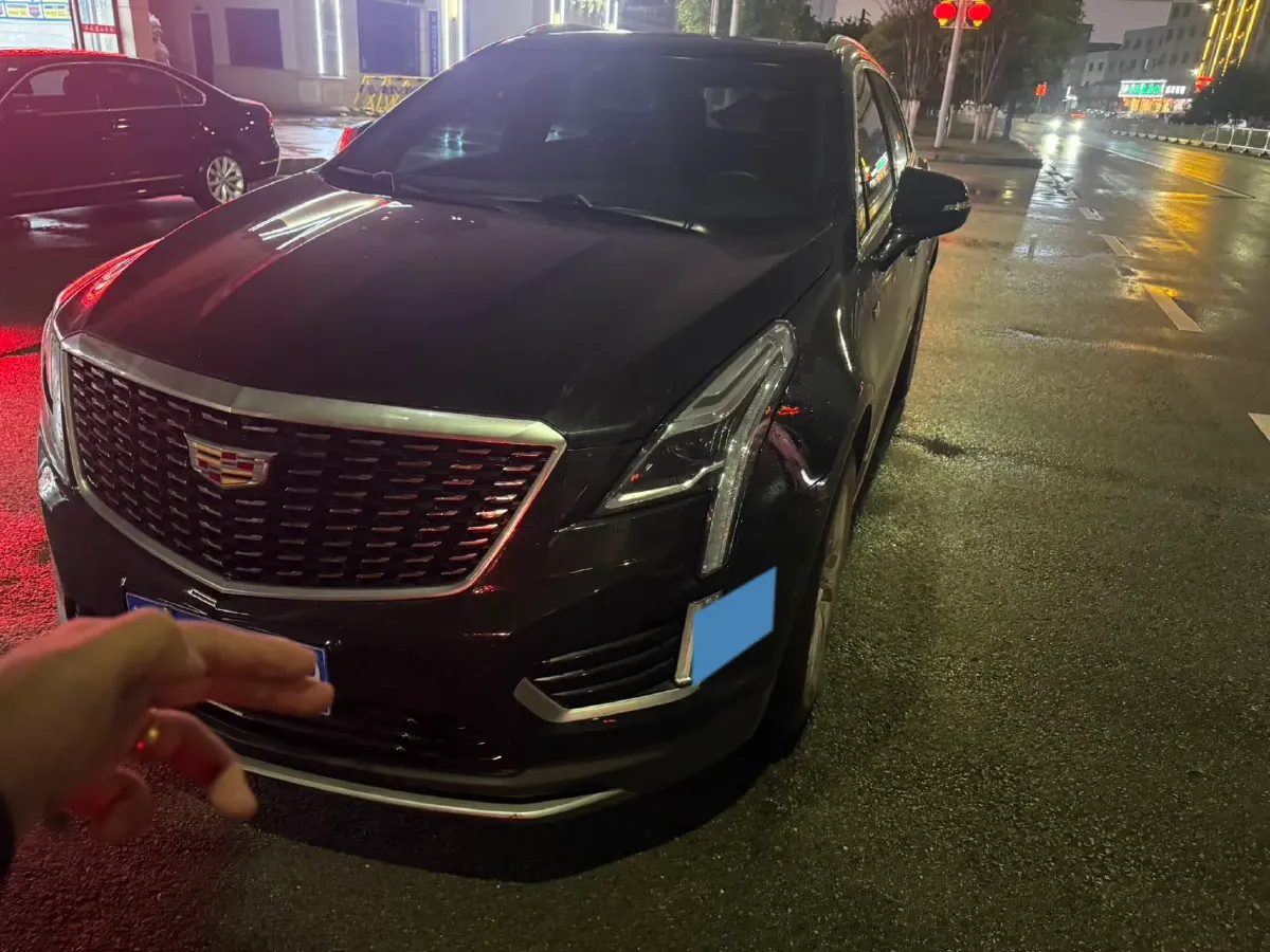 2023 Cadillac XT5 2.0T 237HP L4 9AT,autocango,china used car exporter,china ev exporter,chinese used car exporter,chinese used ev exporter