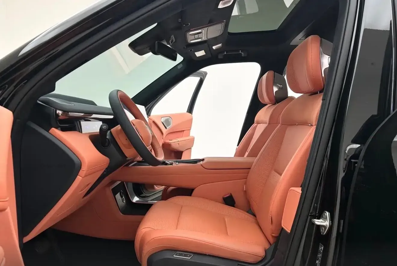 2025 LYNK&CO 900 2.0T 254HP L4 3DHT PHEV,autocango,china used car exporter,china ev exporter,chinese used car exporter,chinese used ev exporter