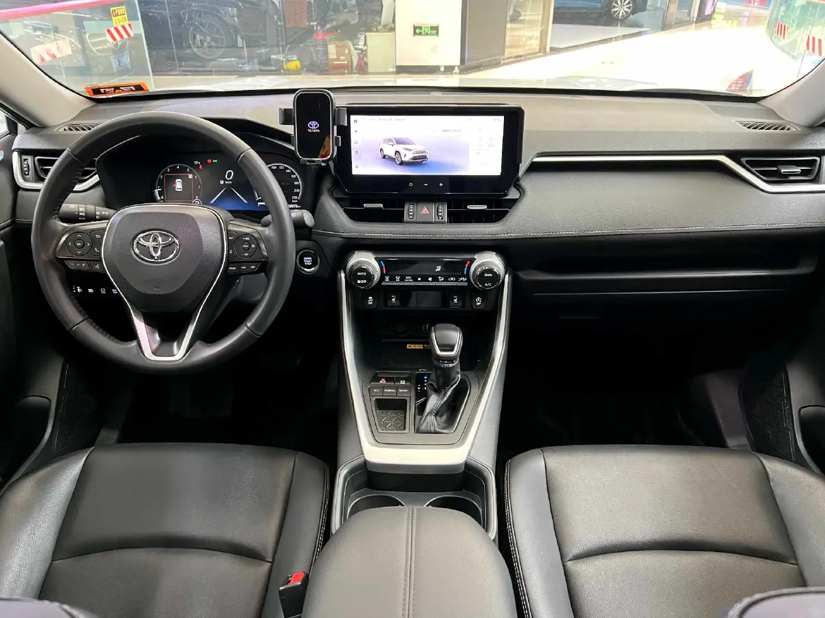 2023 Toyota RAV4 2.0L 171HP L4 CVT,autocango,china used car exporter,china ev exporter,chinese used car exporter,chinese used ev exporter