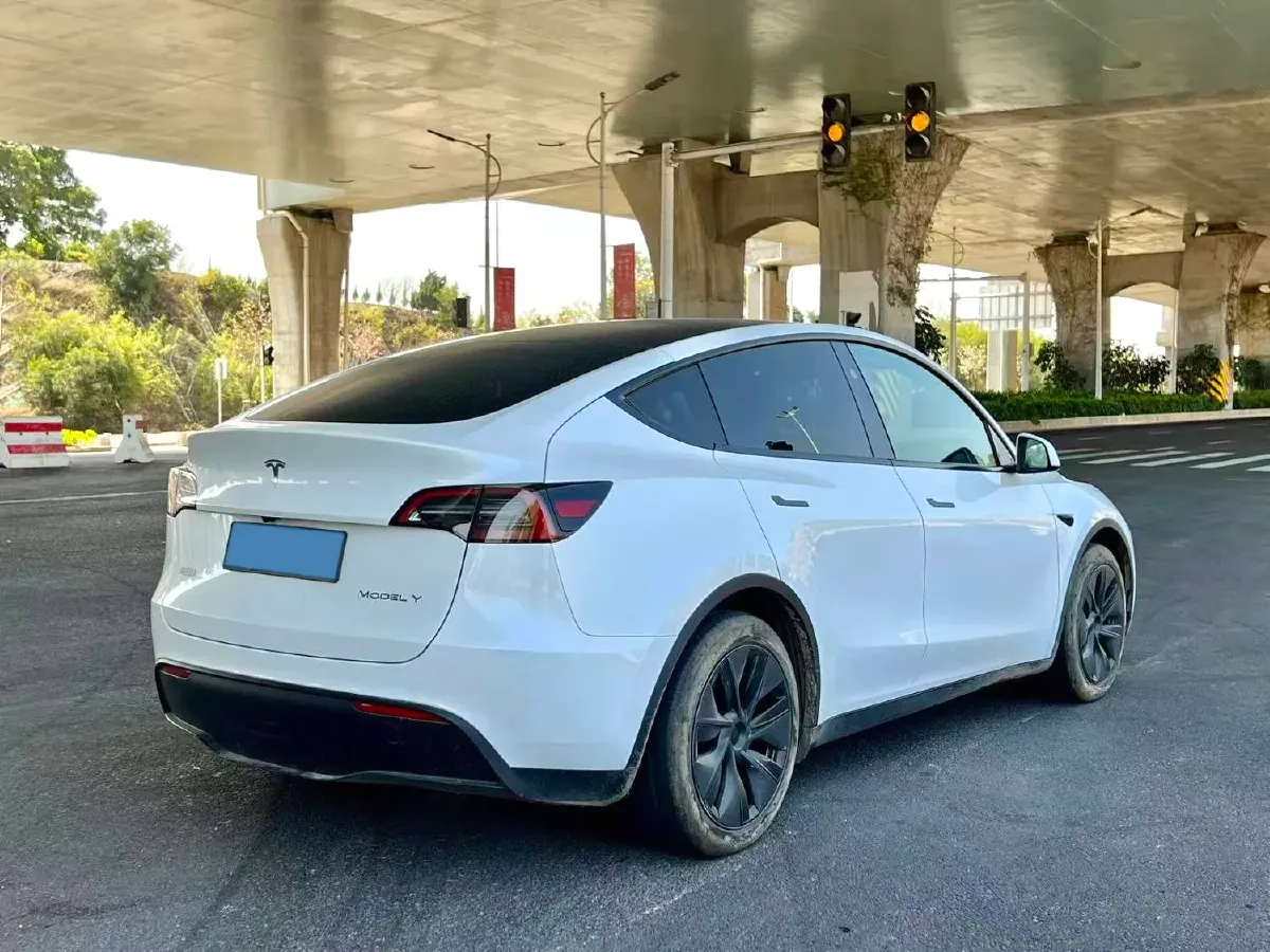 2024 Iveco OuSheng BEV 77.28KWH,autocango,china used car exporter,china ev exporter,chinese used car exporter,chinese used ev exporter