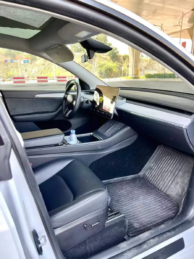 2024 Iveco OuSheng BEV 77.28KWH,autocango,china used car exporter,china ev exporter,chinese used car exporter,chinese used ev exporter