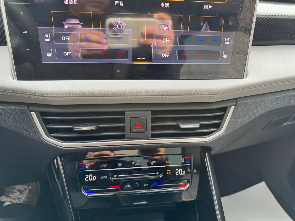 2023 Volkswagen Tayron 1.4T 150HP L4 7DCT,autocango,china used car exporter,china ev exporter,chinese used car exporter,chinese used ev exporter