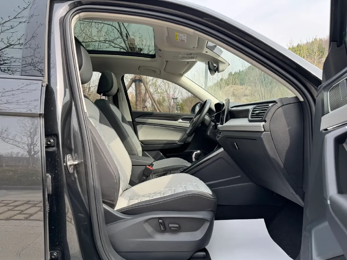 2023 Volkswagen Tayron 1.4T 150HP L4 7DCT,autocango,china used car exporter,china ev exporter,chinese used car exporter,chinese used ev exporter