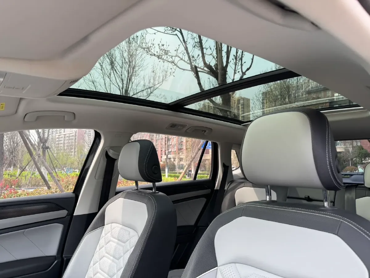 2023 Volkswagen Tayron 1.4T 150HP L4 7DCT,autocango,china used car exporter,china ev exporter,chinese used car exporter,chinese used ev exporter