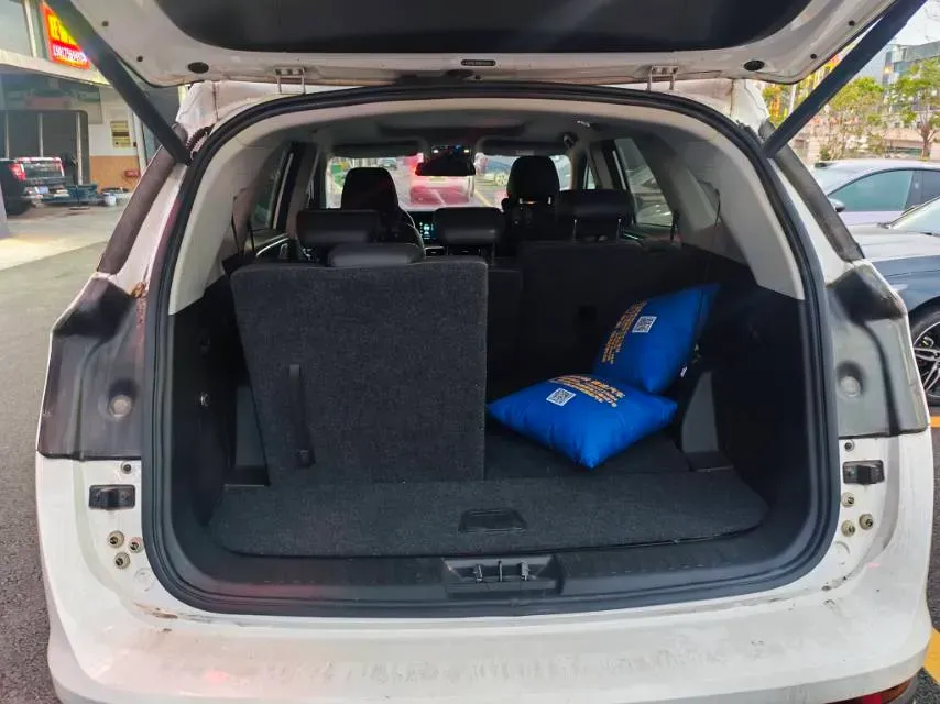 2022 Jetour X90 2.0T 254HP L4 7DCT,autocango,china used car exporter,china ev exporter,chinese used car exporter,chinese used ev exporter