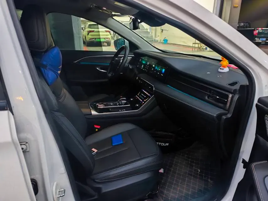 2022 Jetour X90 2.0T 254HP L4 7DCT,autocango,china used car exporter,china ev exporter,chinese used car exporter,chinese used ev exporter