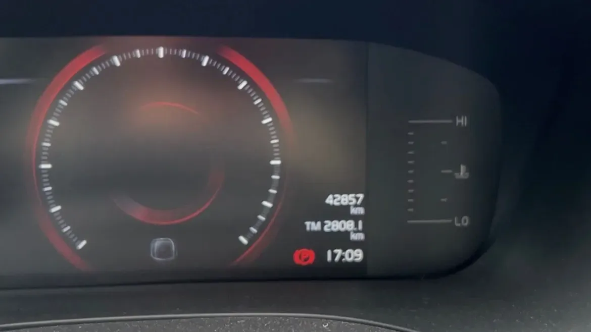 2021 Volvo XC60 2.0T 250HP L4 8AT,autocango,china used car exporter,china ev exporter,chinese used car exporter,chinese used ev exporter